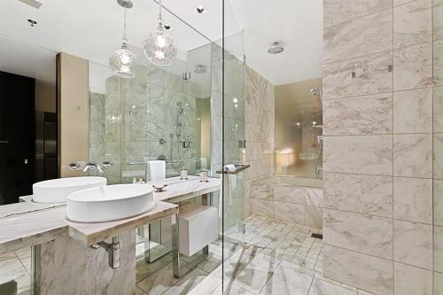 Palms Place Hotel StripView with Open Balcony -23 Palms Place Hotel StripView with Open Balcony -23