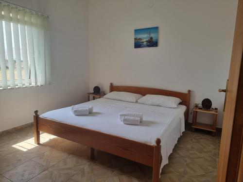 Two-Bedroom Apartment with Terrace and Sea View image 9