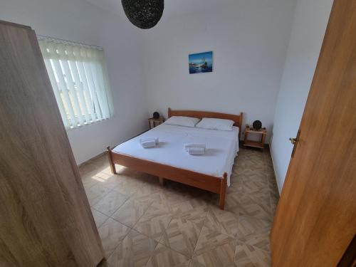 Two-Bedroom Apartment with Terrace and Sea View image 7