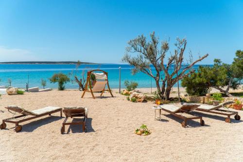 Skats, Seaside house for families with children Mandre, Pag - 22604 in Kolan