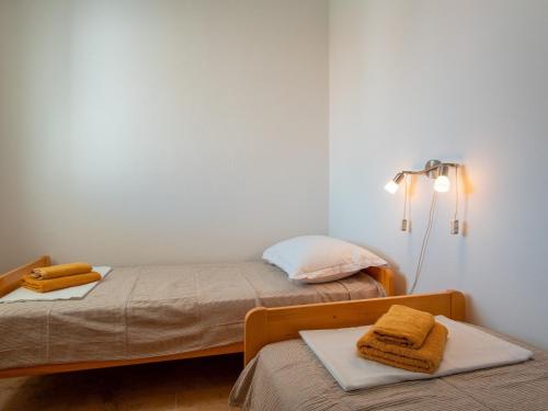 Two-Bedroom Apartment with Balcony and Sea View image 7