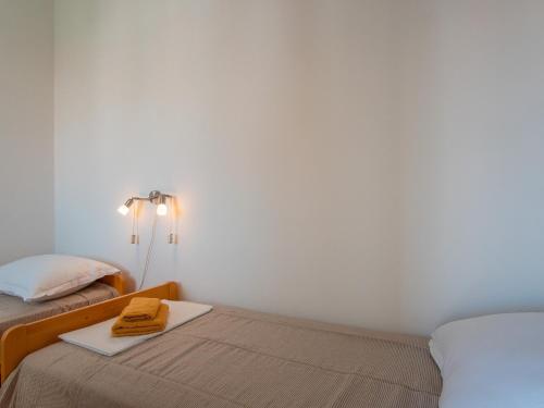 Two-Bedroom Apartment with Balcony and Sea View image 6