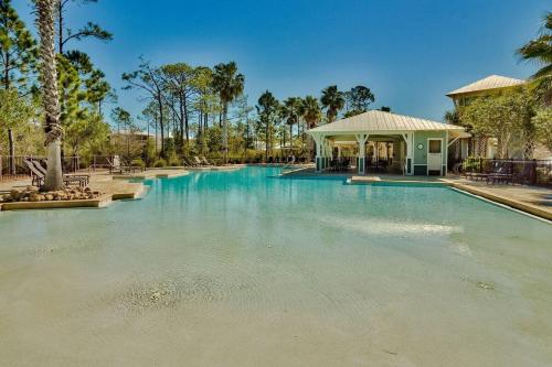 Sea The Good at NatureWalk on 30A, Pool View, 2 Master Bedrooms, Easy Beach Access