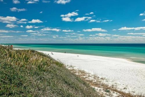 Sea The Good at NatureWalk on 30A, Pool View, 2 Master Bedrooms, Easy Beach Access