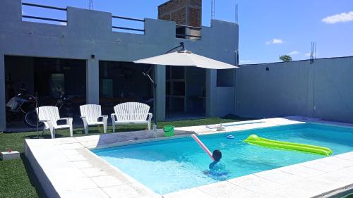 Uszoda, COMPLEJO MAINUMBI DUPLEX 1 near Mercedesi repülőtér