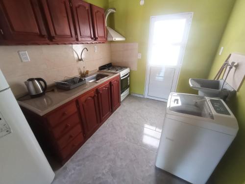 Konyha, COMPLEJO MAINUMBI DUPLEX 1 near Mercedesi repülőtér