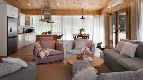 Kangaroo Creek Estate Daylesford in Wheatsheaf