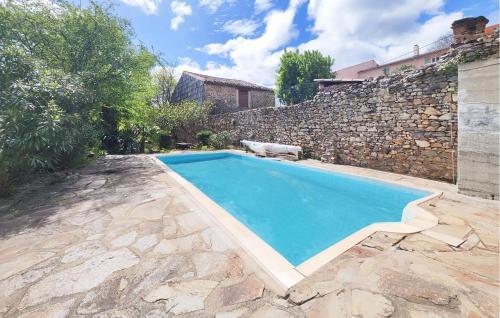 Lovely Home In Faugres With Outdoor Swimming Pool - Location saisonnière - Faugères