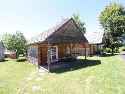 Gîte Salers, 3 pièces, 4 personnes - FR-1-742-501 - Salers