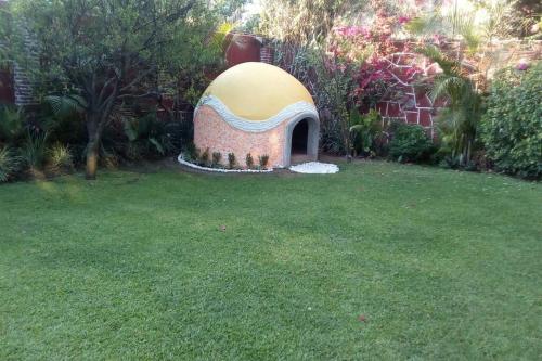 حديقة, Casa Temazcal Cuernavaca - Con Alberca y Temazcal in Cliserio Alanis