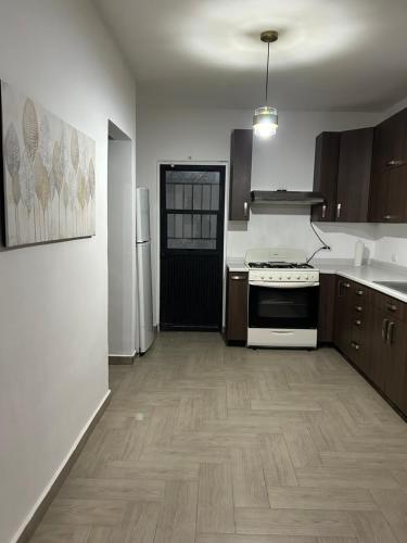 ห้องครัว, Casa 4 Personas, céntrica, patio amplio (Casa 4 Personas, centrica, patio amplio) in โกเมซ ปาลาซิโอ