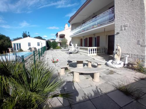 Garden, Bas de villa avec jardin piscine clim proche plages calanques in L'Estaque