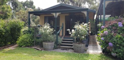 Ripplebrook Country Cottage