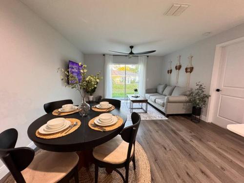 Cozy Retreat in Ocala Cozy Retreat in Ocala