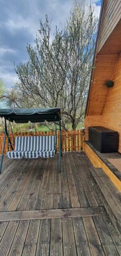 Cabana din livada cu ciubar in Pucioasa