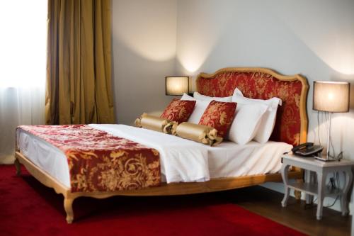 Double room, deluxe