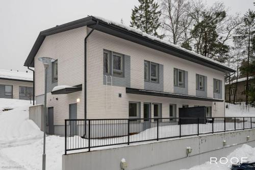 Cozy and peaceful Dublex with Terrace in Nuuksio