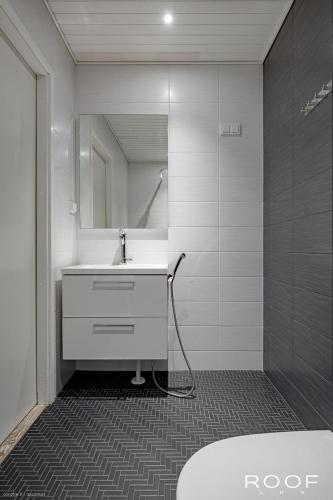 Cozy and peaceful Dublex with Terrace in Nuuksio