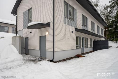 Cozy and peaceful Dublex with Terrace in Nuuksio