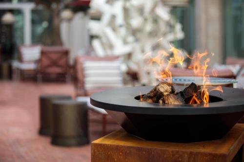 547929673 Convent Square Lisbon, Vignette Collection by IHG