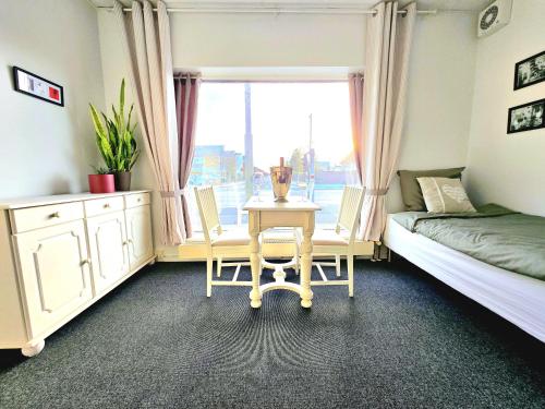 Guesthouse 'Blue House' in vintage villa&garden near Koppenhágai repülőtér