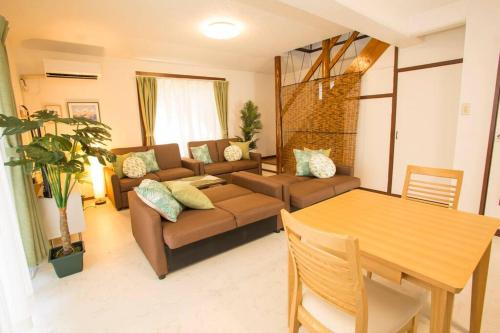 오키나와 본섬 沖縄といえばココ！！美ら海水族館徒歩圏内！ビーチにBBQに星空観察　隠れ家的貸切一軒家 (沖縄といえばココ！！美ら海水族館徒歩圏内！ビーチにBBQに星空観察　隠れ家的貸切一軒家) 2성급 싱글룸 스위트룸