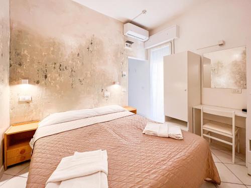 Hotel Giulio Cesare Room Type - Standard Double Room