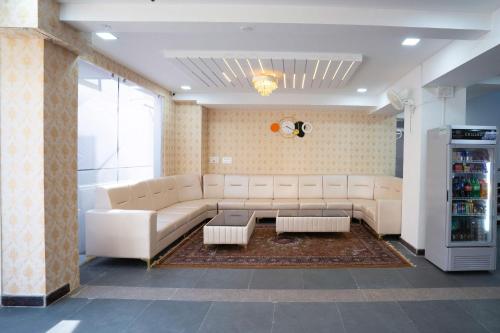 Lobby, Treebo Galaxy Kings Suites, Hebbal near Esteem Mall