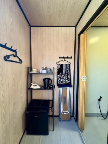 PADANG BESAR GRAY CABIN (NEAR ARKED NIAGA) PADANG BESAR GRAY CABIN (NEAR ARKED NIAGA)