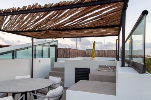 Luxe 3 Levels at Kite of Aldea Zama Rooftop with Pool in Tulum, Mexico