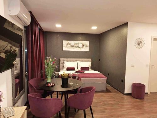 Arcobaleno Apartments & Rooms