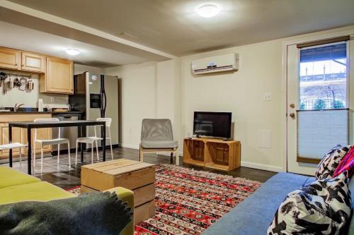 Rest Easy in this Bloomingdale English Basement in Washington, USA