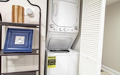 Lux CoHi Cove Walk to METRO Subway Shopping Howard Univ Medstar Lux CoHi Cove Walk to METRO Subway Shopping Howard Univ Medstar