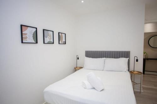 Bright Central Flat with Balcony and Free Parking, Glasgow (photo 8)