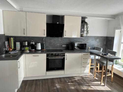 кухня, Smart Home - Die etwas andere Ferienwohnung! in Brandenburg an der Havel