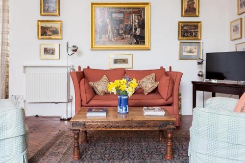 Artistic 1bed flat with patio in South Kensington, Londýn (fotografie 10)