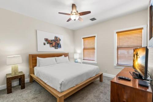 Mary's Backyard Too - main image