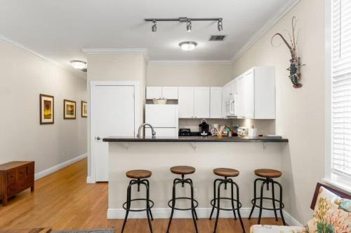 Mary's Trio - image 11