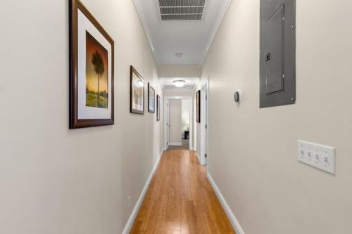 Mary's Trio - image 9