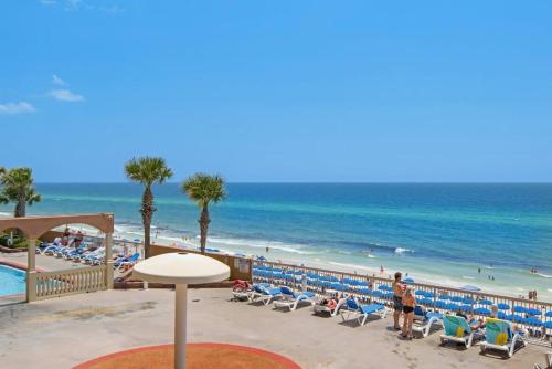 Brightly Furnished Beachfront Condominium - image 12