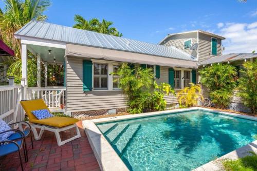 Conch Cottage -Pool & Quiet Area in Key West, USA