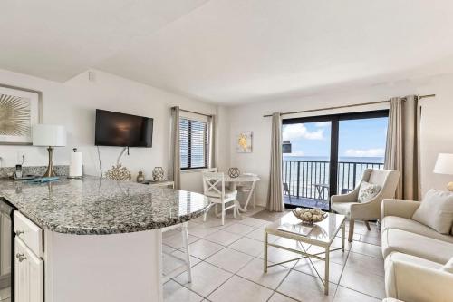 Coastal Chic Suite at Sunglow Resort by Brightwild in Daytona Beach Shores, USA