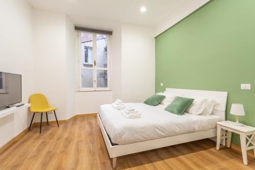 2 BDR Navona Quintessential Charm, Rome