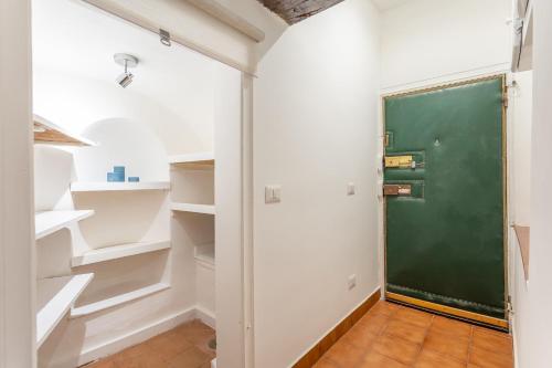 2 BDR Navona Quintessential Charm - image 12