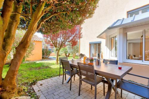 Holiday Home room in Maison pour 6 adultes2enfants avec jardin