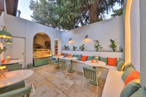 Old Town Hotel Kalkan - image 2