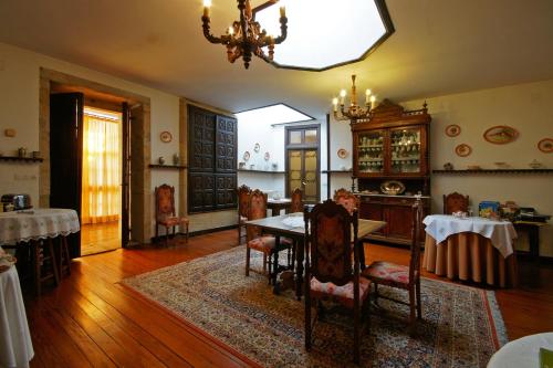 Létesítmények, Casa Grande De Trives in A Pobra De Trives