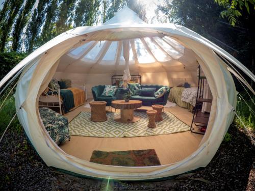 Orion 4-Person Lotus Belle Tent - Hotel - Ross on Wye