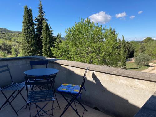 Balkons/terase, Maison au Colorado Provençal (Maison au Colorado Provencal) in Rustrel