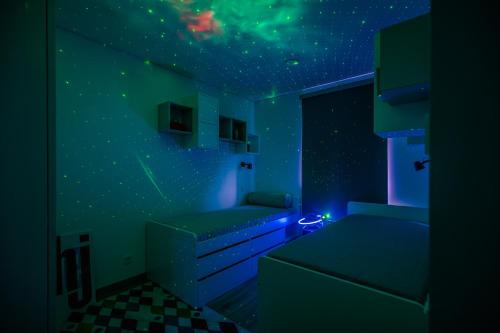 Fantasy House, cozzy apartmens, free parking, long stays welcome